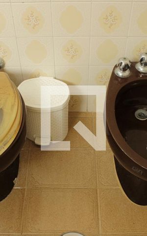 Apartamento para alugar com 138m², 5 quartos e 2 vagas Apartamento para alugar com 138m², 5 quartos e 2 vagasBanheiro da Suíte 1