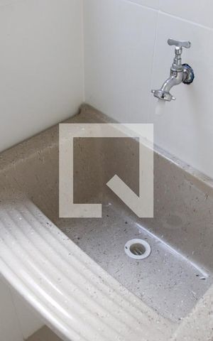 Casa de condomínio à venda com 50m², 2 quartos e 1 vaga Casa de condomínio à venda com 50m², 2 quartos e 1 vagaÁrea de Serviço