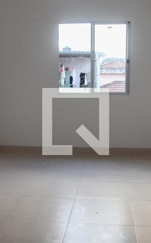 Casa de condomínio à venda com 50m², 2 quartos e 1 vaga Casa de condomínio à venda com 50m², 2 quartos e 1 vagaSala e Cozinha