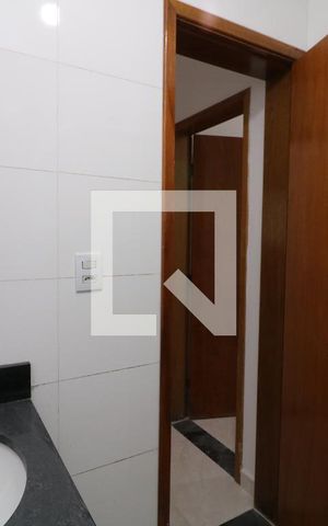 Apartamento à venda com 45m², 2 quartos e sem vagaBanheiro