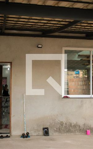 Casa à venda com 360m², 3 quartos e 3 vagasFachada