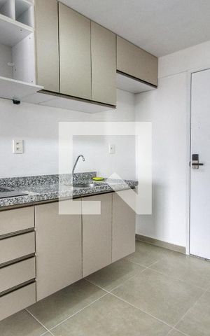 Studio à venda com 28m², 1 quarto e sem vaga Studio à venda com 28m², 1 quarto e sem vagaCozinha