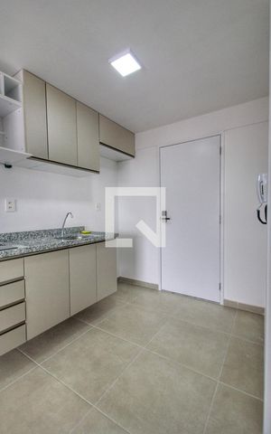 Studio à venda com 28m², 1 quarto e sem vaga Studio à venda com 28m², 1 quarto e sem vagaCozinha