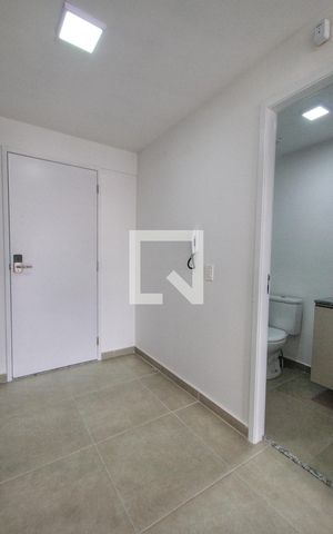 Studio à venda com 28m², 1 quarto e sem vaga Studio à venda com 28m², 1 quarto e sem vagaCozinha