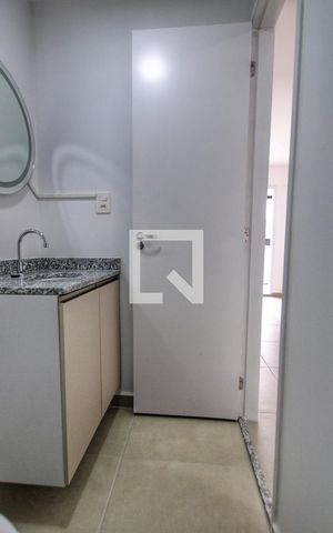 Studio à venda com 28m², 1 quarto e sem vaga Studio à venda com 28m², 1 quarto e sem vagaBanheiro
