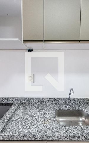 Studio à venda com 28m², 1 quarto e sem vaga Studio à venda com 28m², 1 quarto e sem vagaCozinha