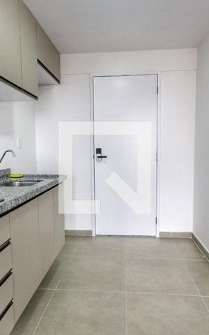 Studio à venda com 28m², 1 quarto e sem vaga Studio à venda com 28m², 1 quarto e sem vagaCozinha