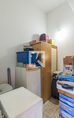 Casa de condomínio à venda com 140m², 3 quartos e 2 vagas Casa de condomínio à venda com 140m², 3 quartos e 2 vagasQuarto de Serviço