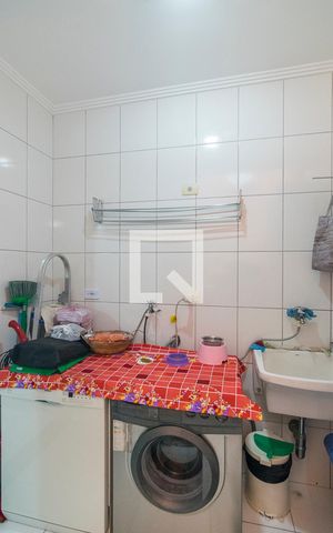 Casa de condomínio à venda com 140m², 3 quartos e 2 vagas Casa de condomínio à venda com 140m², 3 quartos e 2 vagasÁrea de Serviço