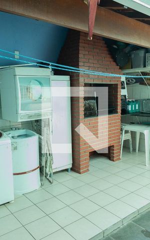 Casa à venda com 125m², 4 quartos e 2 vagas Casa à venda com 125m², 4 quartos e 2 vagasÁrea de Serviço e Churrasqueira