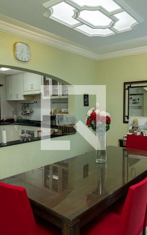 Casa à venda com 125m², 4 quartos e 2 vagas Casa à venda com 125m², 4 quartos e 2 vagasSala de Jantar