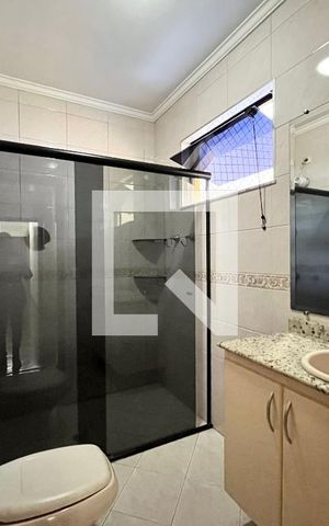 Casa à venda com 380m², 3 quartos e 3 vagas Casa à venda com 380m², 3 quartos e 3 vagasBanheiro da Suíte 3