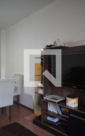 Apartamento à venda com 74m², 2 quartos e sem vagaSala