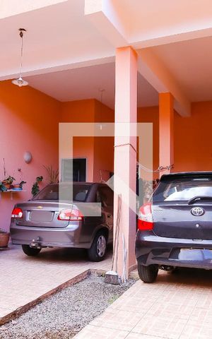 Casa à venda com 140m², 3 quartos e 2 vagas Casa à venda com 140m², 3 quartos e 2 vagasGaragem