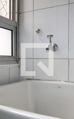 Apartamento à venda com 110m², 3 quartos e 2 vagasCozinha e Área de Serviço