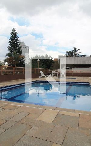 Apartamento à venda com 110m², 3 quartos e 2 vagasÁrea comum - Piscina