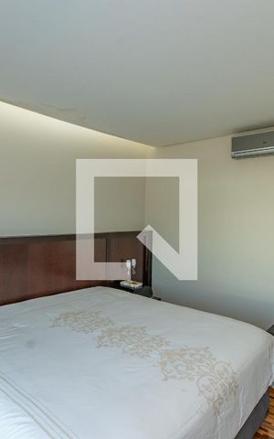 Casa de condomínio à venda com 338m², 3 quartos e 5 vagas Casa de condomínio à venda com 338m², 3 quartos e 5 vagasSuite 3