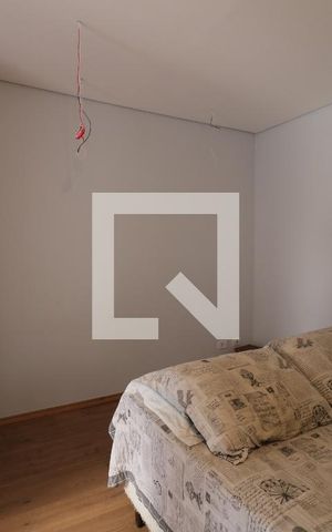 Casa à venda com 140m², 4 quartos e 2 vagasSuite