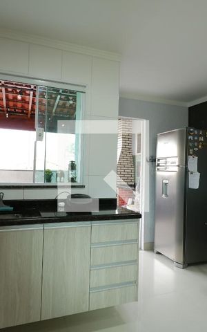 Casa à venda com 140m², 4 quartos e 2 vagasCozinha 2