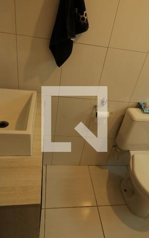 Casa à venda com 140m², 4 quartos e 2 vagasBanheiro 3