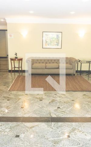 Apartamento à venda com 42m², 1 quarto e 1 vagaHall de entrada