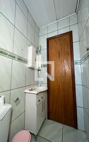 Casa à venda com 49m², 2 quartos e sem vagaBanheiro