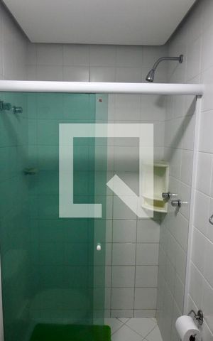 Apartamento à venda com 160m², 4 quartos e 3 vagas Apartamento à venda com 160m², 4 quartos e 3 vagasBanheiro da Suíte 3