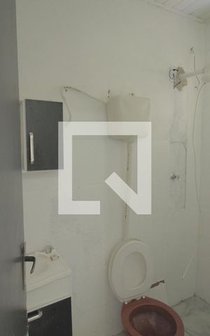 Casa à venda com 200m², 4 quartos e 2 vagasBanheiro 2
