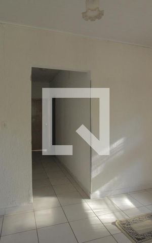 Casa à venda com 200m², 4 quartos e 2 vagasSala 1