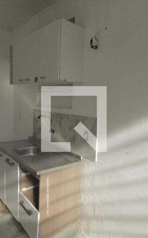 Casa à venda com 200m², 4 quartos e 2 vagasCozinha e Área de Serviço
