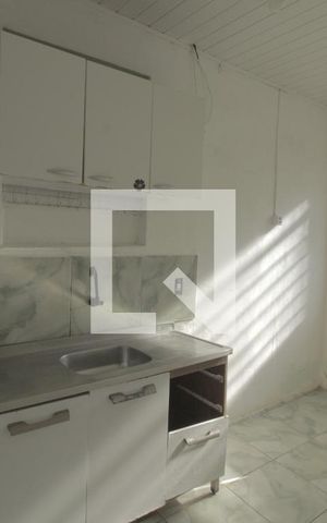 Casa à venda com 200m², 4 quartos e 2 vagasCozinha e Área de Serviço