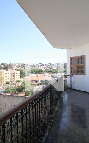 Casa para alugar com 900m², 4 quartos e 3 vagasSuíte 3