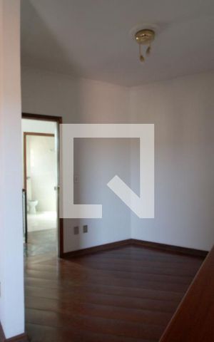 Casa para alugar com 900m², 4 quartos e 3 vagasSuíte 3