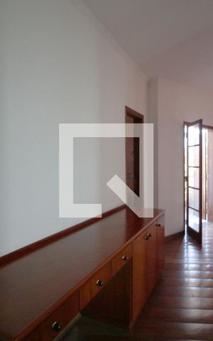 Casa para alugar com 900m², 4 quartos e 3 vagasSuíte 3