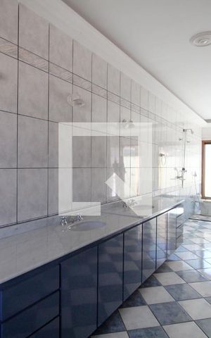 Casa para alugar com 900m², 4 quartos e 3 vagasBanheiro Suíte Master