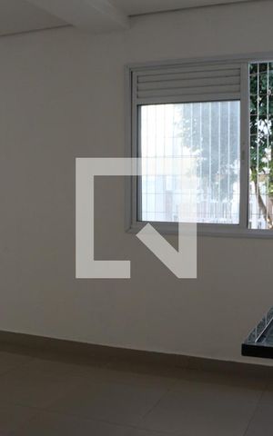 Studio para alugar com 41m², 1 quarto e sem vagaSala/Quarto