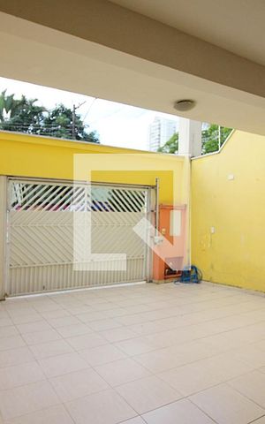 Casa à venda com 230m², 3 quartos e 2 vagasGaragem