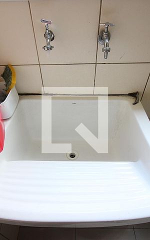 Casa à venda com 230m², 3 quartos e 2 vagasLavanderia