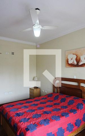 Casa à venda com 230m², 3 quartos e 2 vagasSuíte 1