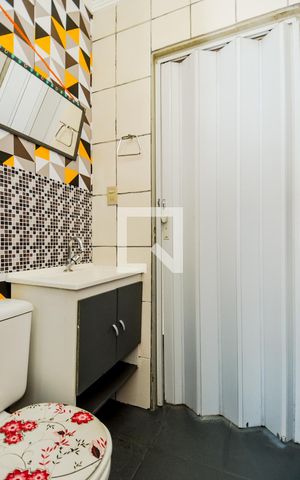 Apartamento para alugar com 55m², 2 quartos e 1 vagaBanheiro 