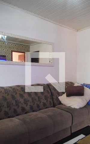 Casa à venda com 40m², 5 quartos e 1 vagaSala 1