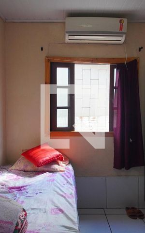 Casa à venda com 40m², 5 quartos e 1 vagaQuarto 2