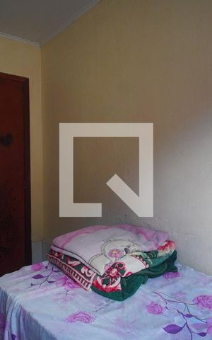 Casa à venda com 40m², 5 quartos e 1 vagaQuarto 2