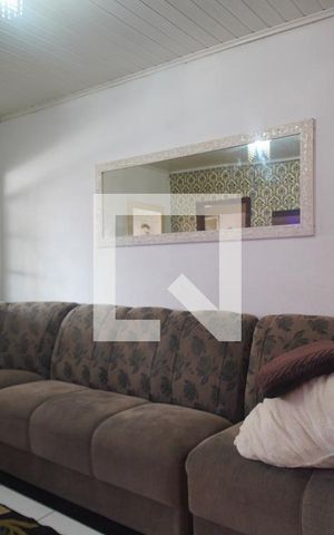 Casa à venda com 40m², 5 quartos e 1 vagaSala 1