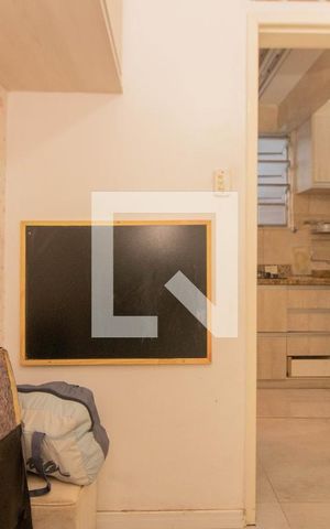 Apartamento à venda com 65m², 1 quarto e 1 vagaDependência