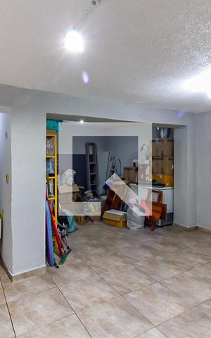 Casa à venda com 220m², 2 quartos e 2 vagasGaragem