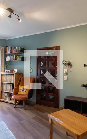 Casa à venda com 125m², 2 quartos e 2 vagas Casa à venda com 125m², 2 quartos e 2 vagasSala