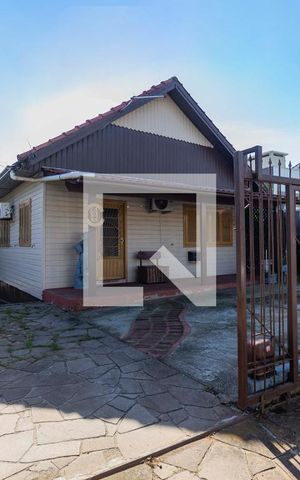 Casa à venda com 120m², 5 quartos e 3 vagas Casa à venda com 120m², 5 quartos e 3 vagasFachada da casa