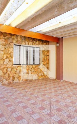 Casa à venda com 150m², 2 quartos e 2 vagasGaragem