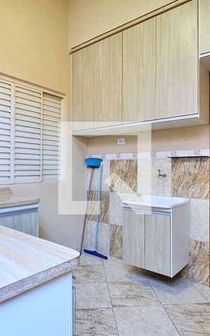Casa à venda com 150m², 2 quartos e 2 vagasÁrea de Serviço